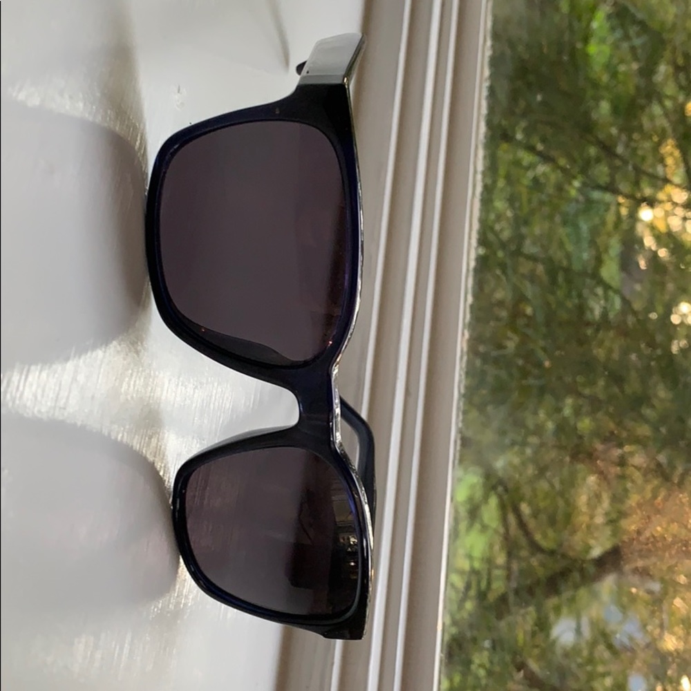 Salvatore Ferragamo Sunglasses - Picture 1 of 6